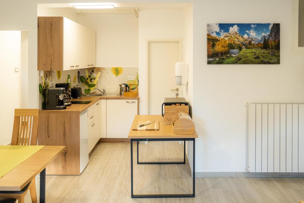 Relax House Soca Guest House Bovec Bagian luar foto