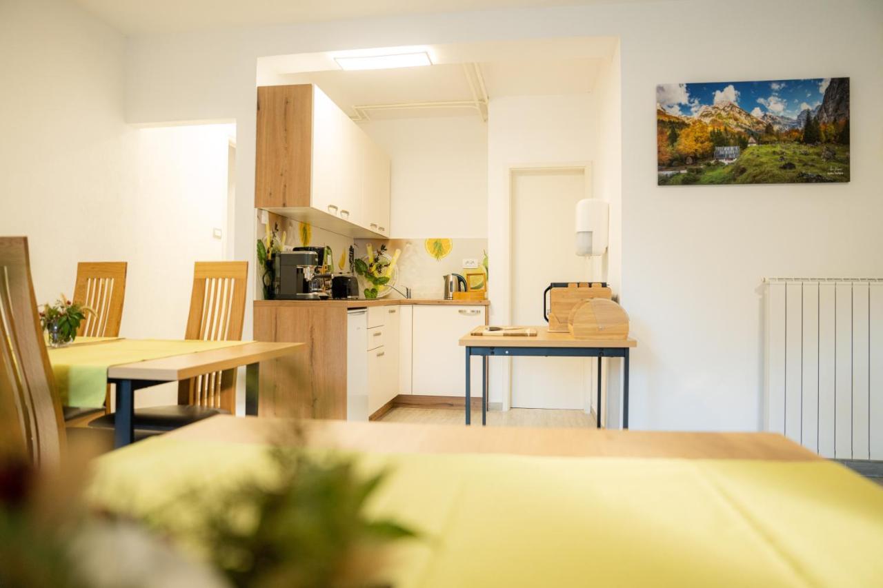 Relax House Soca Guest House Bovec Bagian luar foto