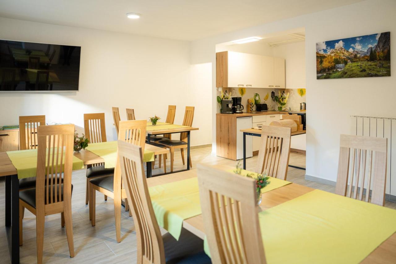 Relax House Soca Guest House Bovec Bagian luar foto