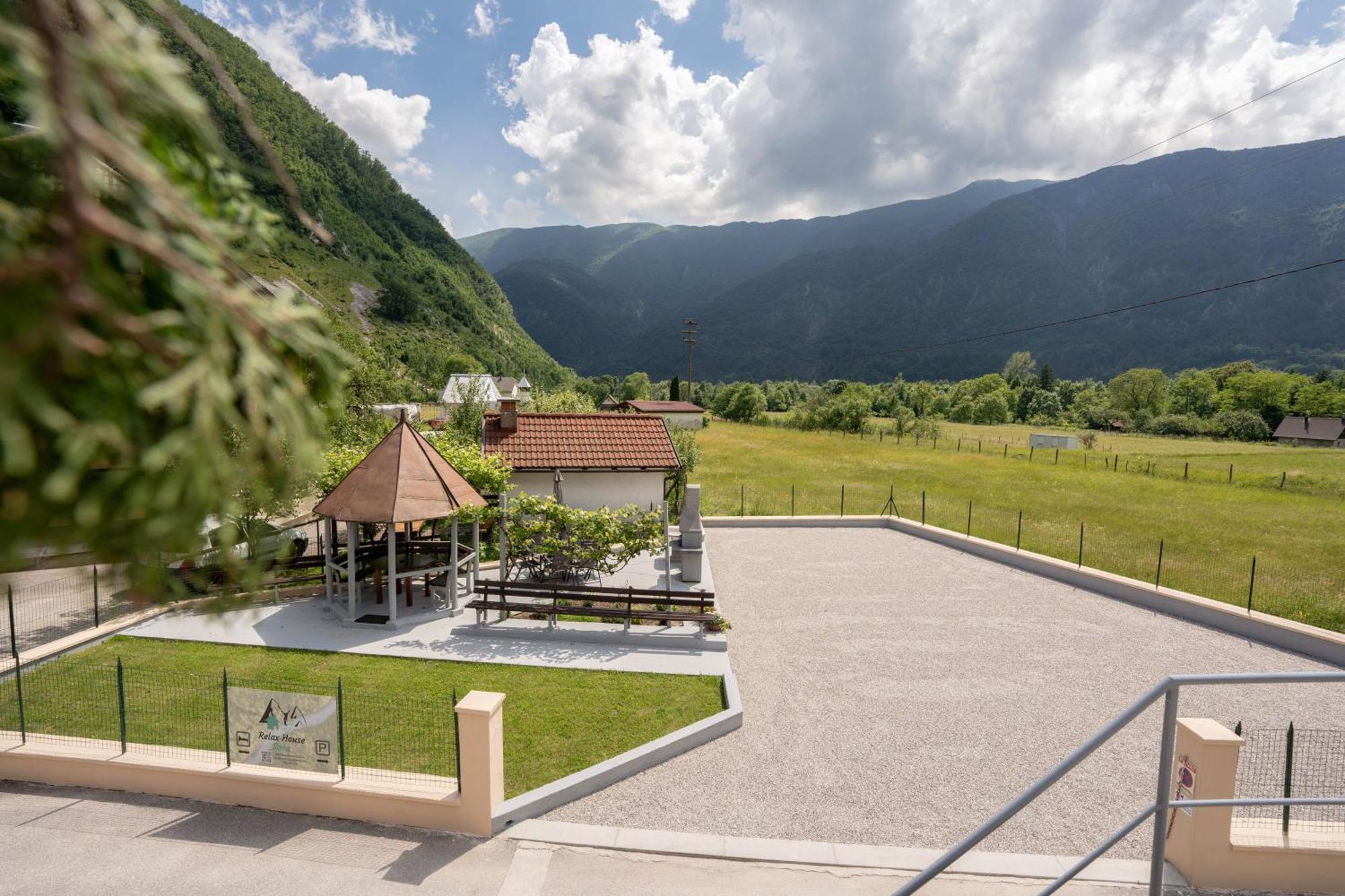 Relax House Soca Guest House Bovec Bagian luar foto