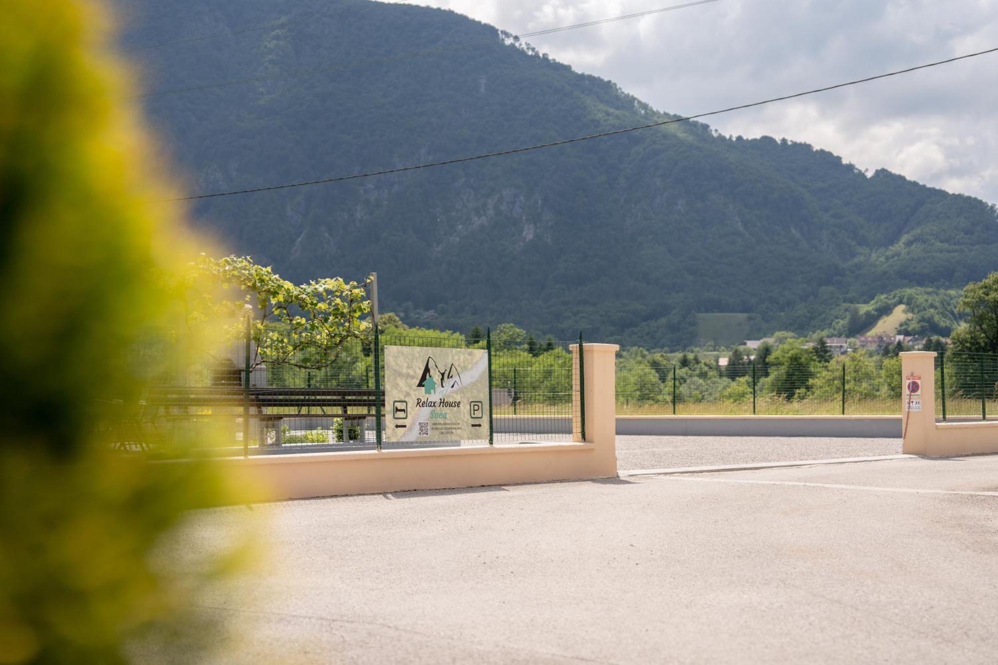 Relax House Soca Guest House Bovec Bagian luar foto