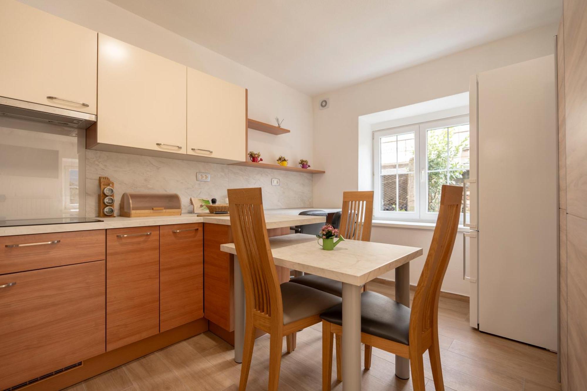 Relax House Soca Guest House Bovec Bagian luar foto